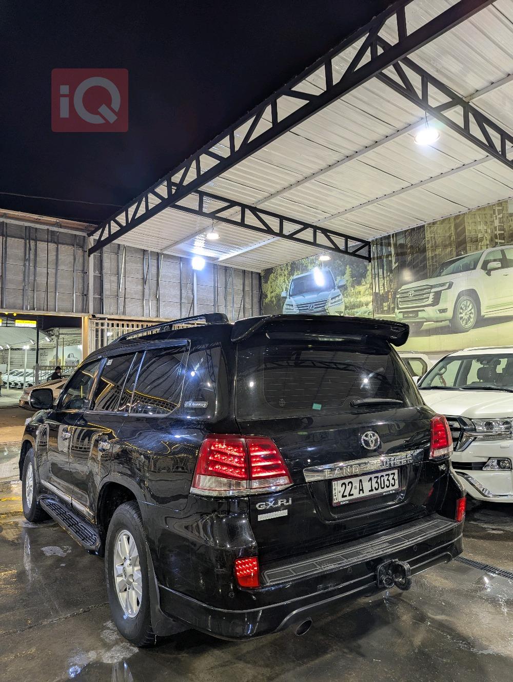 Toyota Land Cruiser